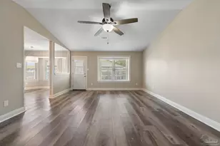 686 Seapine Cir, Pensacola, FL 32506 - Photo 16