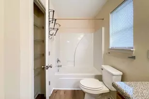 5853 Bilek Dr, Pensacola, FL 32526 - Photo 14