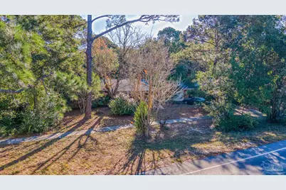 204 S Sunset Blvd, Gulf Breeze, FL 32561 - Photo 8