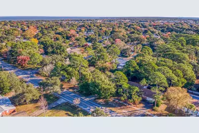 204 S Sunset Blvd, Gulf Breeze, FL 32561 - Photo 46