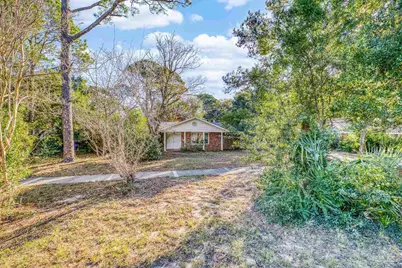 204 S Sunset Blvd, Gulf Breeze, FL 32561 - Photo 2