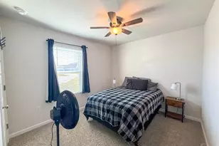 4425 Redbay Ct, Pace, FL 32571 - Photo 2