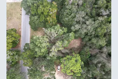 627 E Ditmar St, Pensacola, FL 32503 - Photo 14