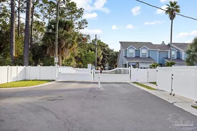 1810 Sea Pines Ln, Navarre, FL 32566 - Photo 50
