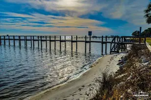 1810 Sea Pines Ln, Navarre, FL 32566 - Photo 66