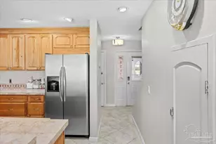 1810 Sea Pines Ln, Navarre, FL 32566 - Photo 8