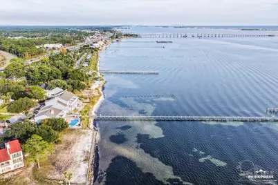 1810 Sea Pines Ln, Navarre, FL 32566 - Photo 58