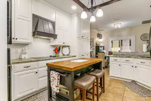 6456 Pansy Dr, Milton, FL 32570 - Photo 6