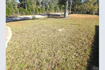 6001 W Hwy 4, Century, FL 32535 - Photo 14