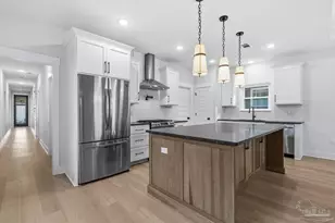 724 N Coyle St, Pensacola, FL 32501 - Photo 2