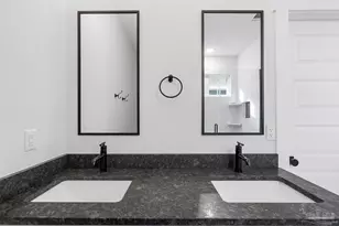 724 N Coyle St, Pensacola, FL 32501 - Photo 16