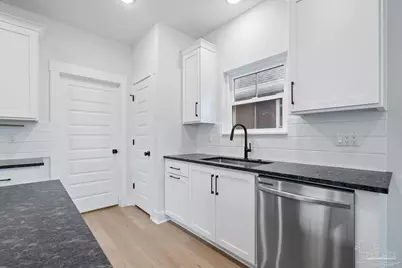 724 N Coyle St, Pensacola, FL 32501 - Photo 42