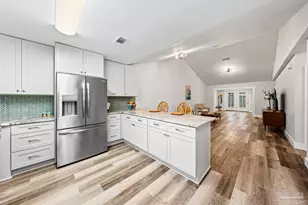 6885 Kapok Dr, Milton, FL 32583 - Photo 1