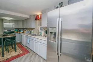 4349 Lindsey Ln, Pace, FL 32571 - Photo 16