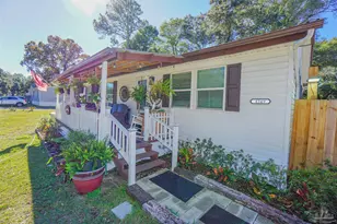 4349 Lindsey Ln, Pace, FL 32571 - Photo 6