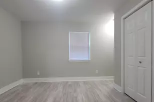 1445 Bakalane Ct, Pensacola, FL 32504 - Photo 4