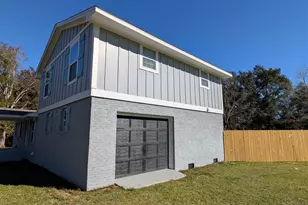 222 Santa Rosa Dr, Cantonment, FL 32533 - Photo 2