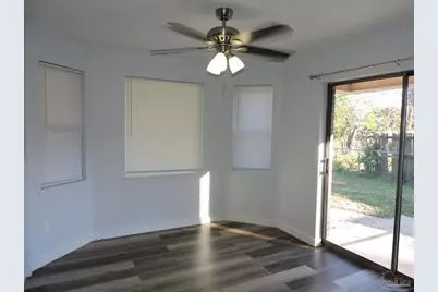 526 Briarwood Dr, Pensacola, FL 32506 - Photo 6