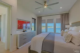 8 Wharf Ave, Pensacola, FL 32502 - Photo 18