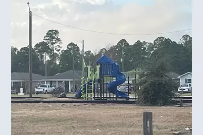 8838 Mary Fleming Dr, Pensacola, FL 32507 - Photo 12