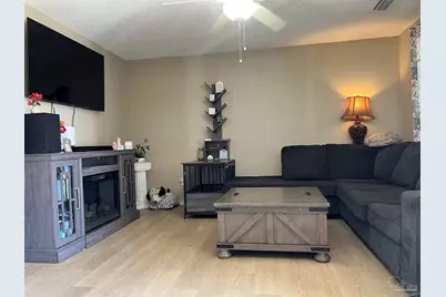 8838 Mary Fleming Dr, Pensacola, FL 32507 - Photo 4