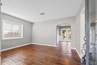 1811 E Cross St, Pensacola, FL 32503 - Photo 2