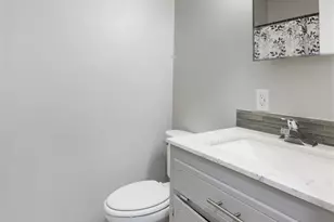 4664 Geneva Dr, Pensacola, FL 32526 - Photo 18