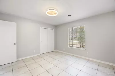 4664 Geneva Dr, Pensacola, FL 32526 - Photo 20