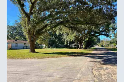 5 Simon Ct, Pensacola, FL 32505 - Photo 10