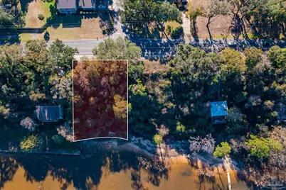 8750 Scenic Hwy, Pensacola, FL 32514 - Photo 2