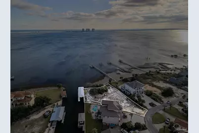 1098 Seabreeze Ln, Gulf Breeze, FL 32563 - Photo 10