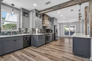 16360 Innerarity Point Rd, Pensacola, FL 32507 - Photo 8