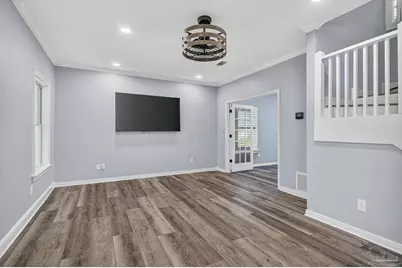 16360 Innerarity Pt Rd, Pensacola, FL 32507 - Photo 8