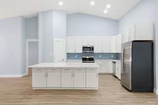 6508 Tidal Bay Dr, Milton, FL 32583 - Photo 10