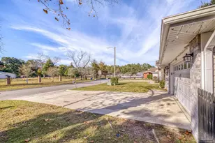 10408 Millbrook Dr, Pensacola, FL 32534 - Photo 4