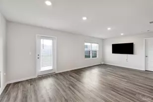 4366 Winged Elm Ct, Pace, FL 32571 - Photo 8