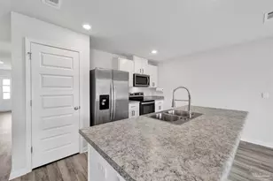 4366 Winged Elm Ct, Pace, FL 32571 - Photo 6