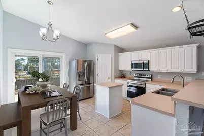 400 Peregrine Ct, Mary Esther, FL 32569 - Photo 18