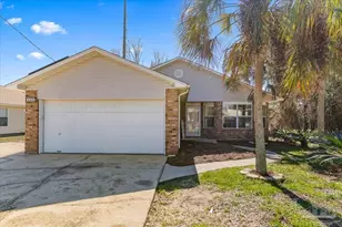 400 Peregrine Ct, Mary Esther, FL 32569 - Photo 1