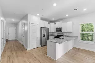 1455 Iroquois Ct, Pensacola, FL 32534 - Photo 10