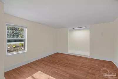 4740 Woodcliff Dr, Pensacola, FL 32504 - Photo 8