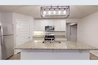 5740 Guinevere Ln, Milton, FL 32583 - Photo 10