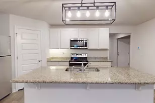 5740 Guinevere Ln, Milton, FL 32583 - Photo 10