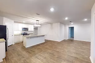 5740 Guinevere Ln, Milton, FL 32583 - Photo 14