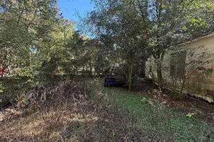 633 Powell St, Pensacola, FL 32534 - Photo 4