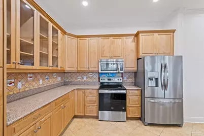 906 Panferio Dr, Pensacola Beach, FL 32561 - Photo 10