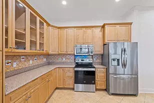 906 Panferio Dr, Pensacola Beach, FL 32561 - Photo 10