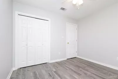 1849 Candlewood Dr, Navarre, FL 32566 - Photo 12