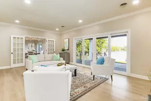 22 Lakeside Dr, Pensacola, FL 32507 - Photo 4