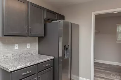 245 Cary Memorial, Pensacola, FL 32505 - Photo 6